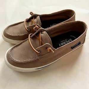 Sperry Women’s shoes, size 6
